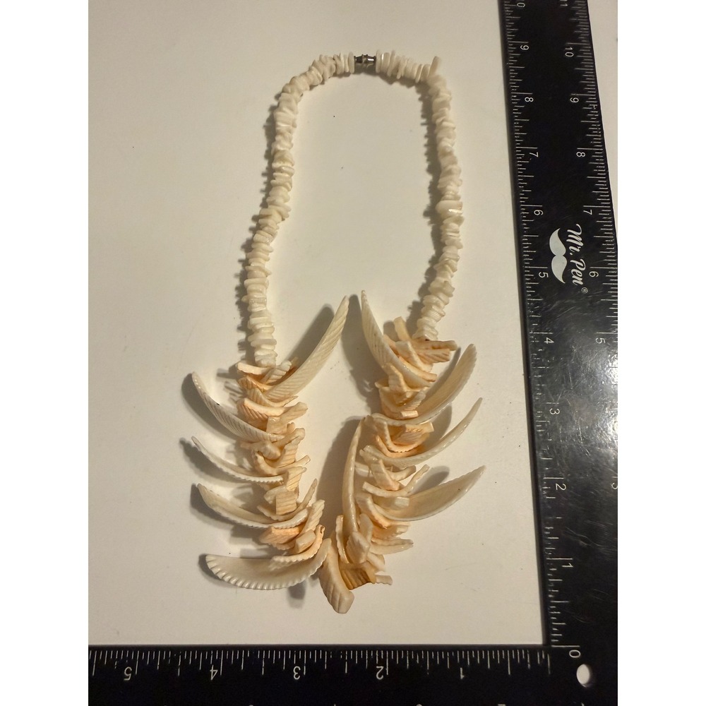 Natural White Puka Shell Statement Necklace Coastal Bib Barrel Clasp 18 Inch